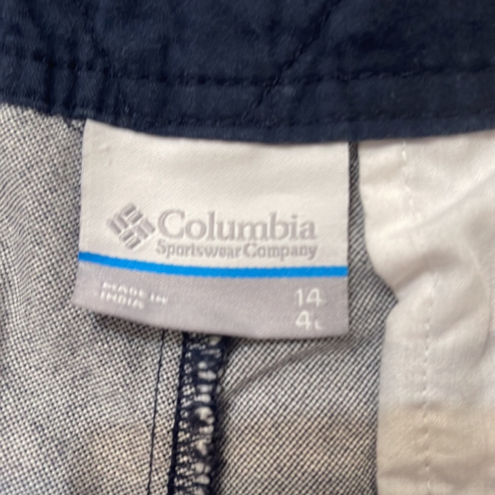 Shorts - Picture 2 of 2
